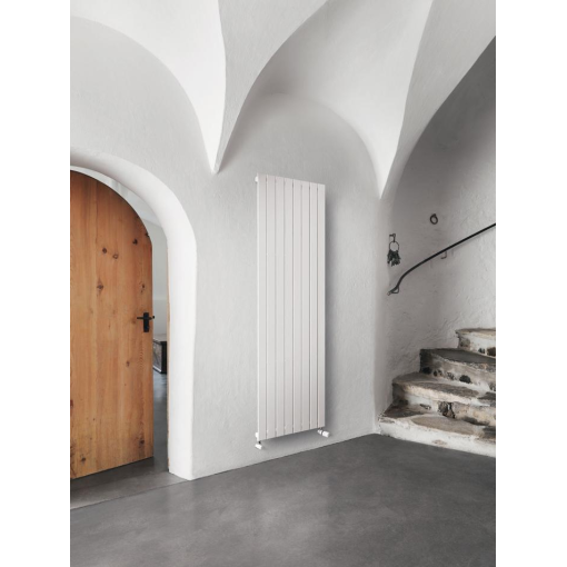 Radiador Decorativo Runtal Jet X Vertical Con Aletas