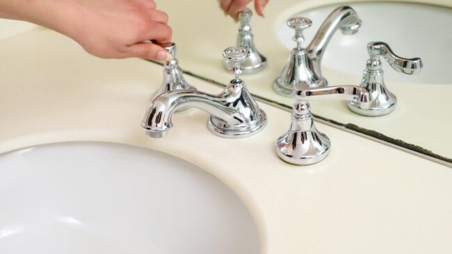 Fontanería eficiente en el hogar: Trucos para evitar fugas y ahorrar agua